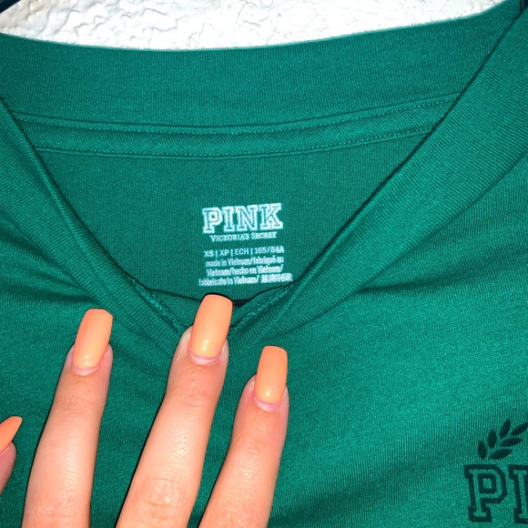 Victoria Secret PINK long sleeves - Picture 2 of 6